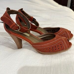 Pink Studio (Anthropologie) open toe sandals